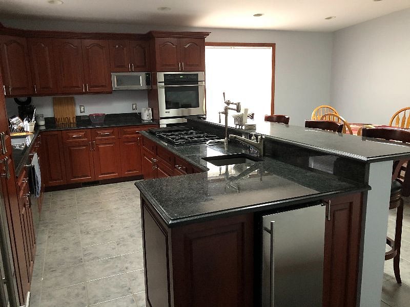 Furnished Finder property 425130_1 photo 8