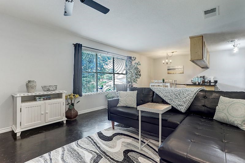 Furnished Finder property 425178_1 photo 5