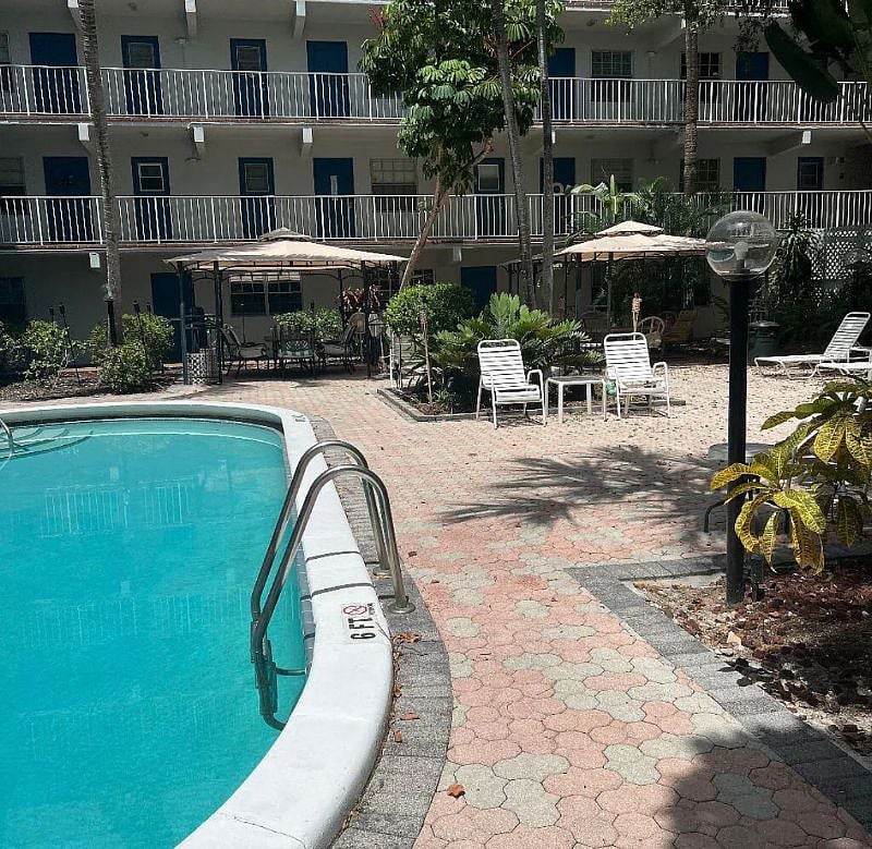 Furnished Finder property 425183_1 photo 9
