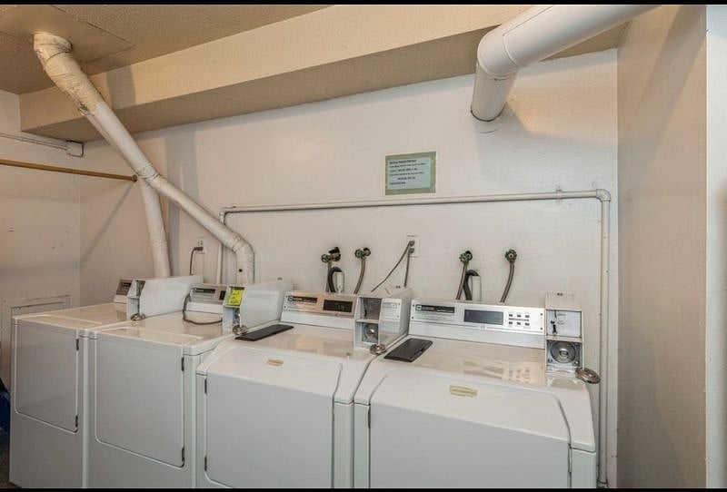 Furnished Finder property 425200_1 photo 14