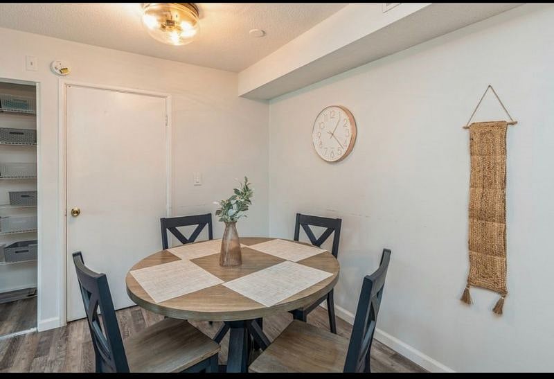 Furnished Finder property 425200_1 photo 7