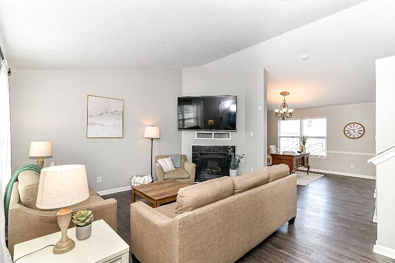 Furnished Finder property 425216_1 photo 5