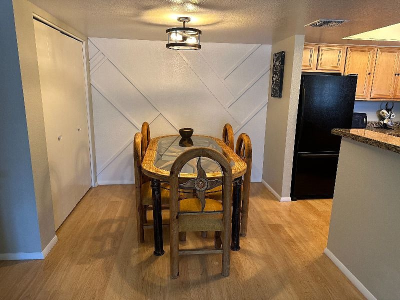 Furnished Finder property 425222_1 photo 7