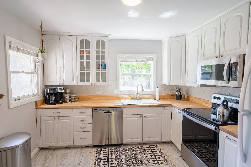 Furnished Finder property 425245_1 photo 11