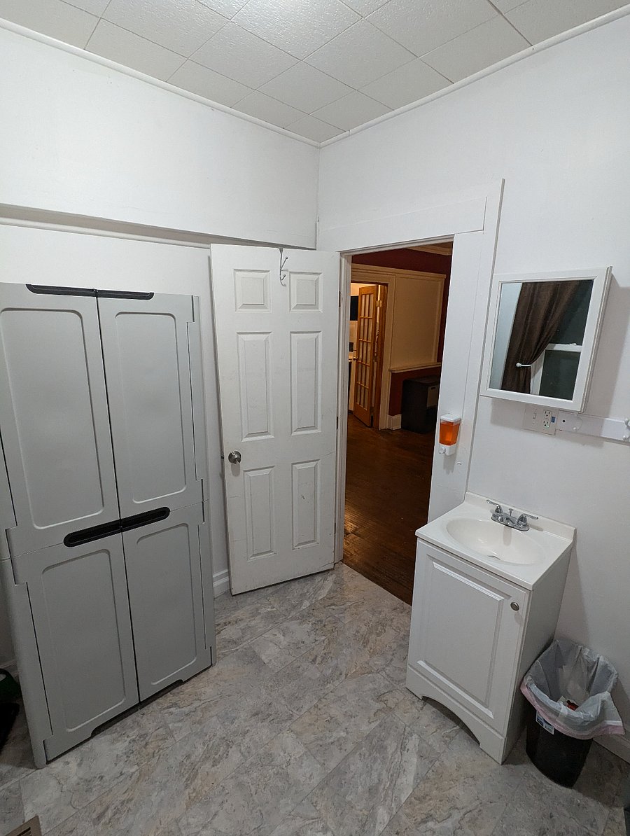 Furnished Finder property 425276_1 photo 8