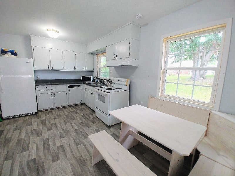 Furnished Finder property 425278_1 photo 5