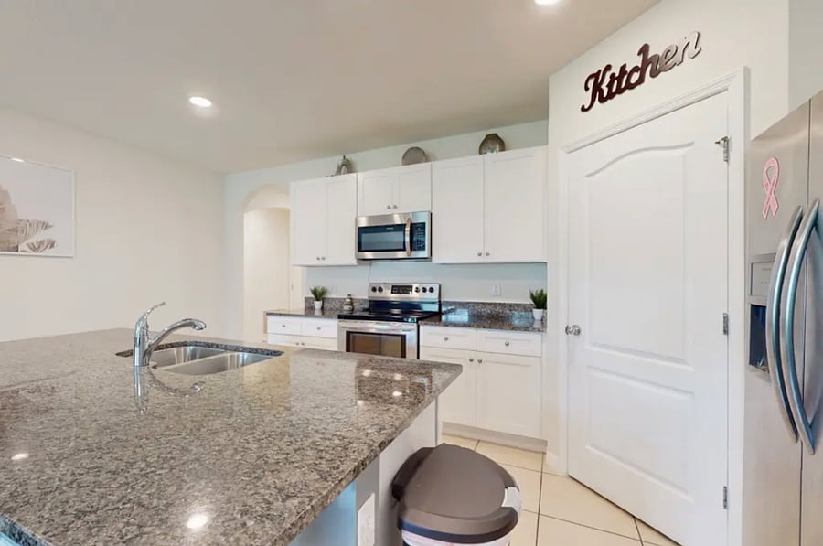 Furnished Finder property 425298_1 photo 8