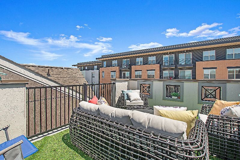 Furnished Finder property 425337_1 photo 19