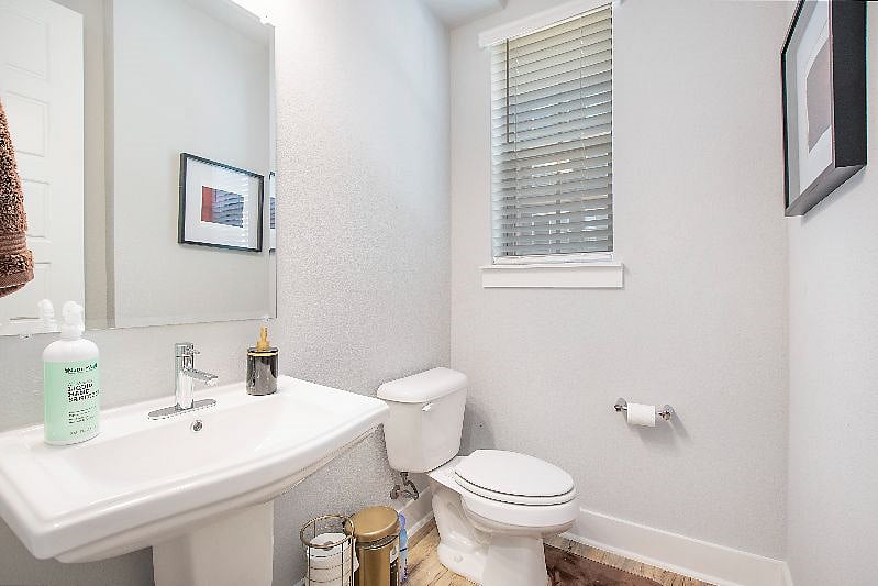 Furnished Finder property 425337_1 photo 14