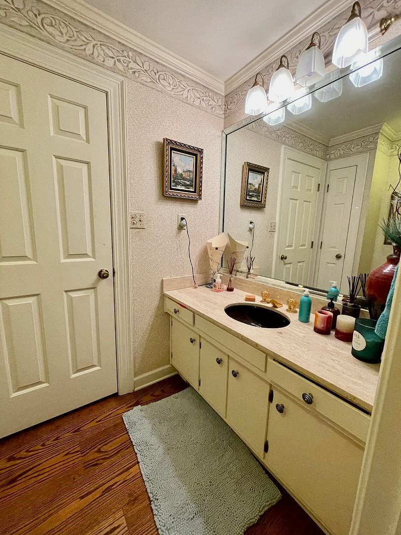 bathroom sink, etc