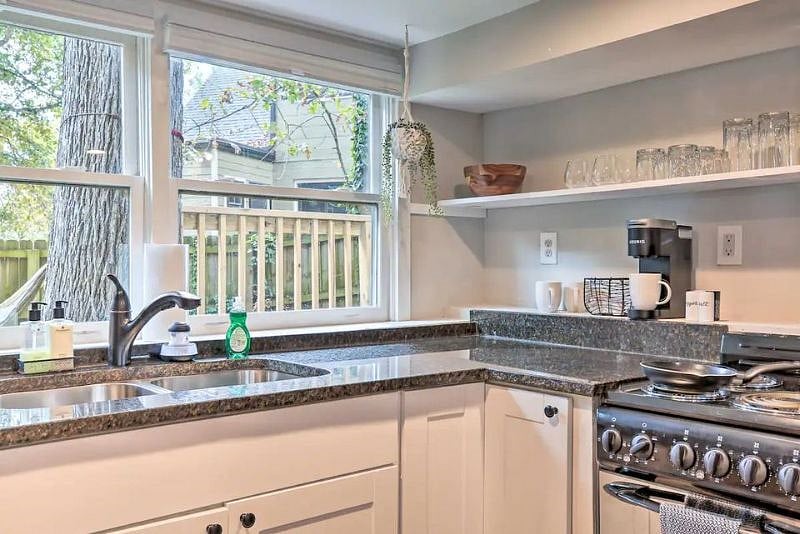 Furnished Finder property 425435_1 photo 15