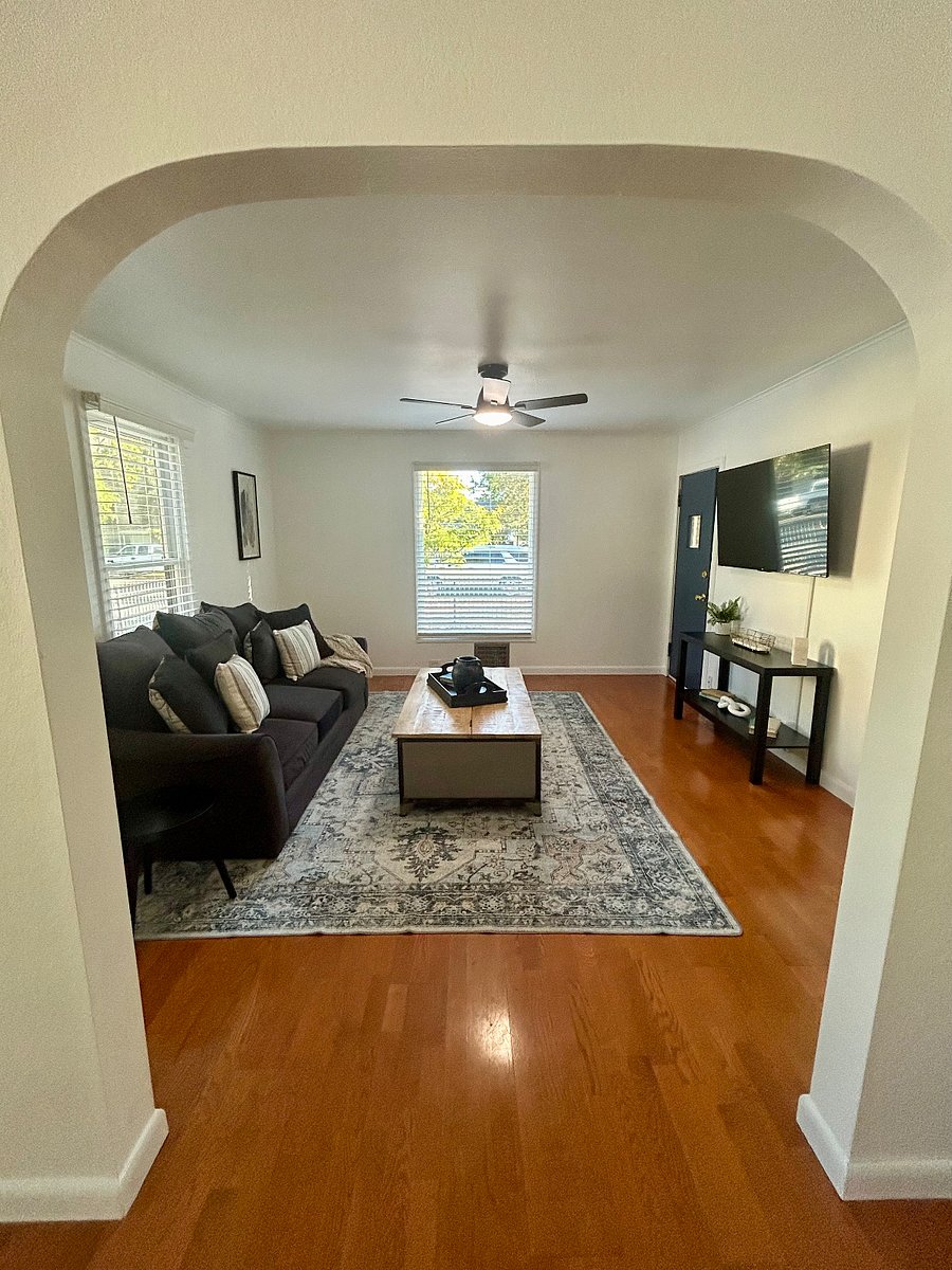 Furnished Finder property 425469_3 photo 4