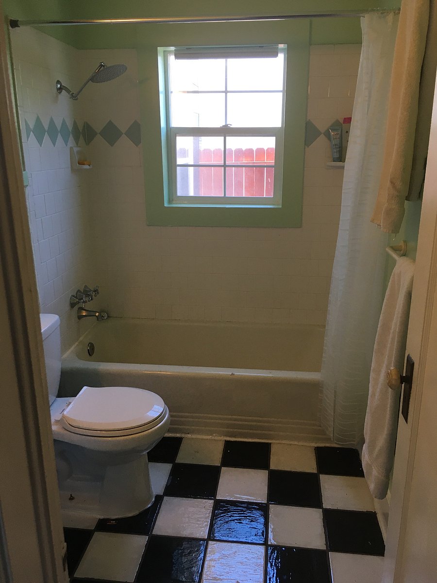 Furnished Finder property 425490_1 photo 24