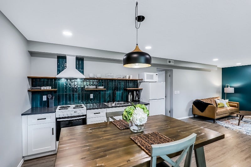Furnished Finder property 425516_2 photo 1