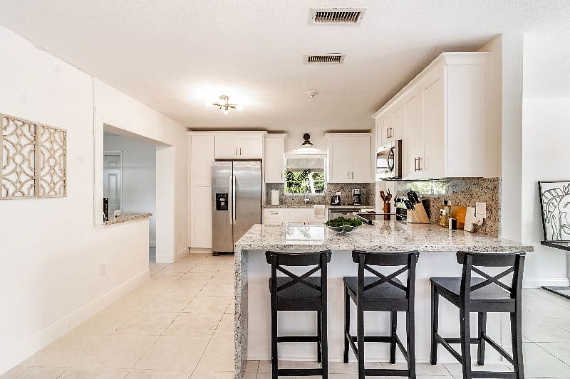 Furnished Finder property 425526_1 photo 4
