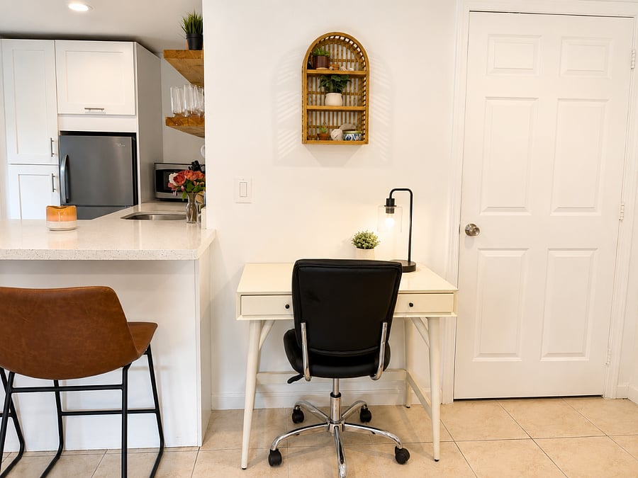 Furnished Finder property 425526_6 photo 17