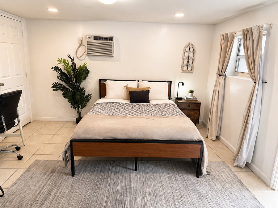 Furnished Finder property 425526_6 photo 18