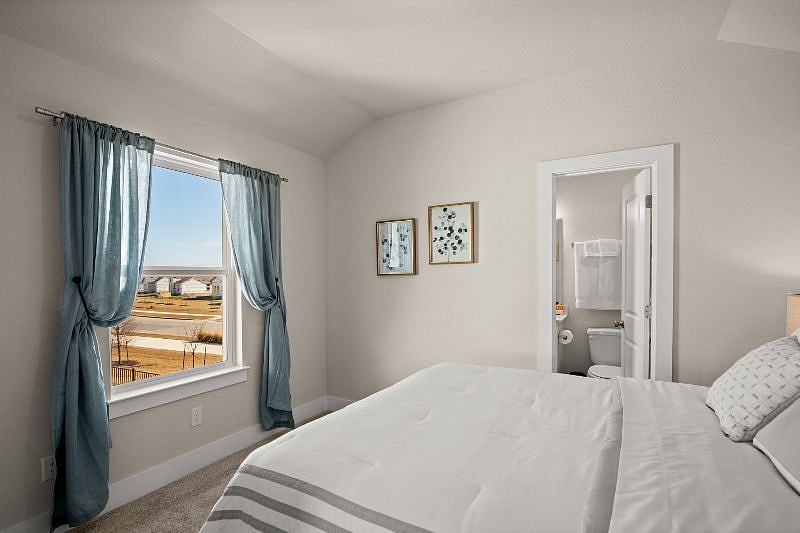 Furnished Finder property 425599_1 photo 6