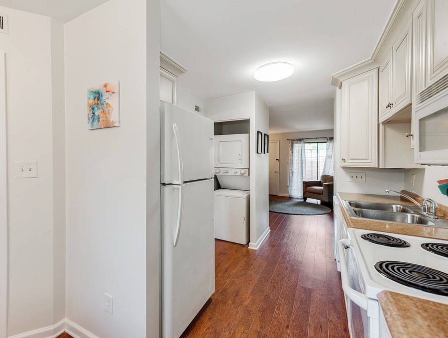 Furnished Finder property 425650_1 photo 6