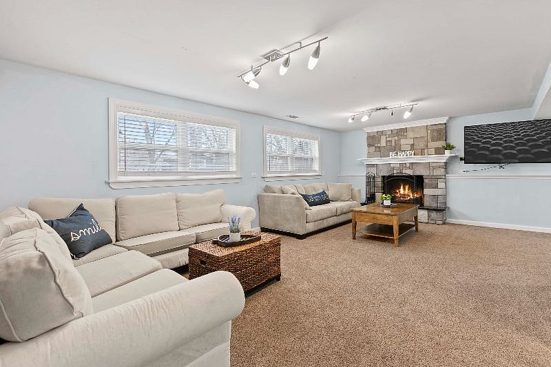 Furnished Finder property 425670_1 photo 8