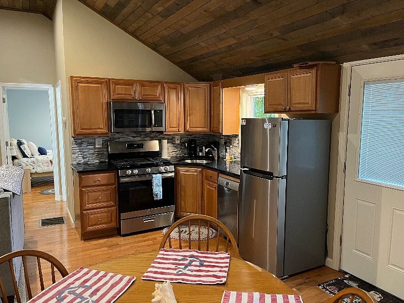 Furnished Finder property 425687_1 photo 7