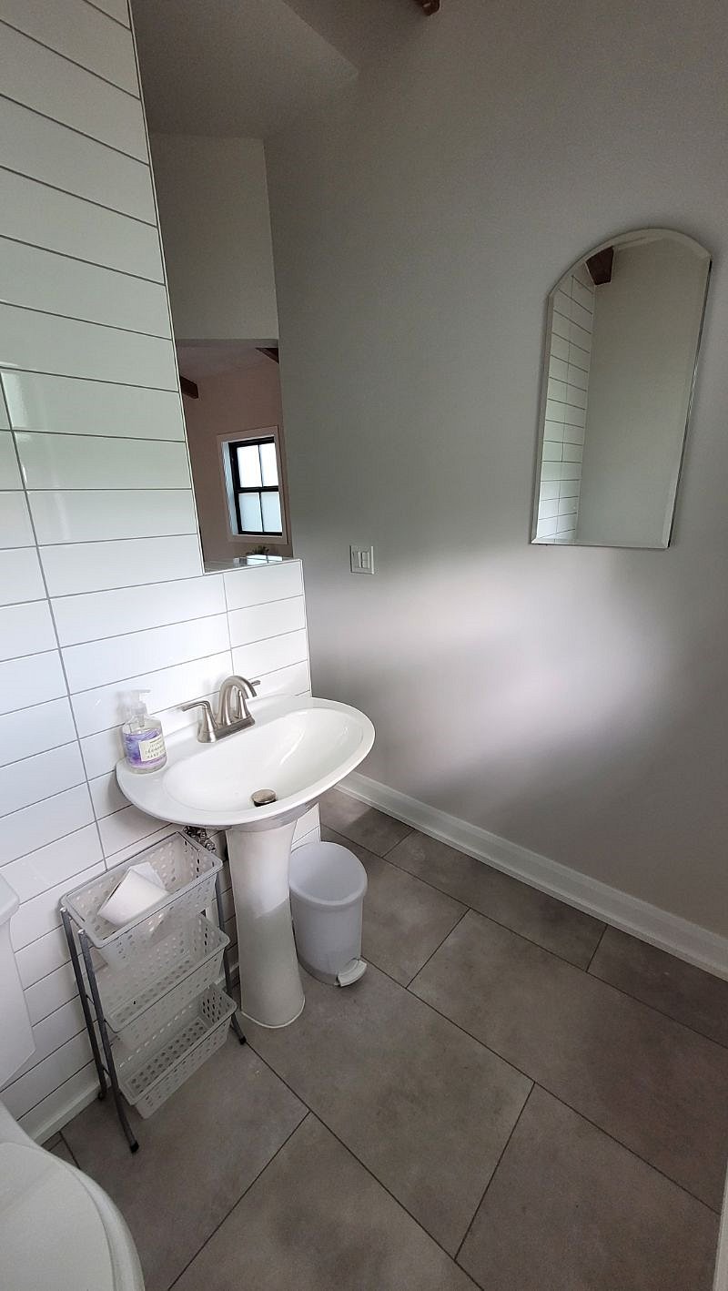 Furnished Finder property 425728_1 photo 24