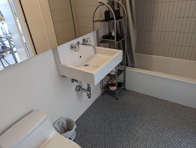 Furnished Finder property 425772_1 photo 9