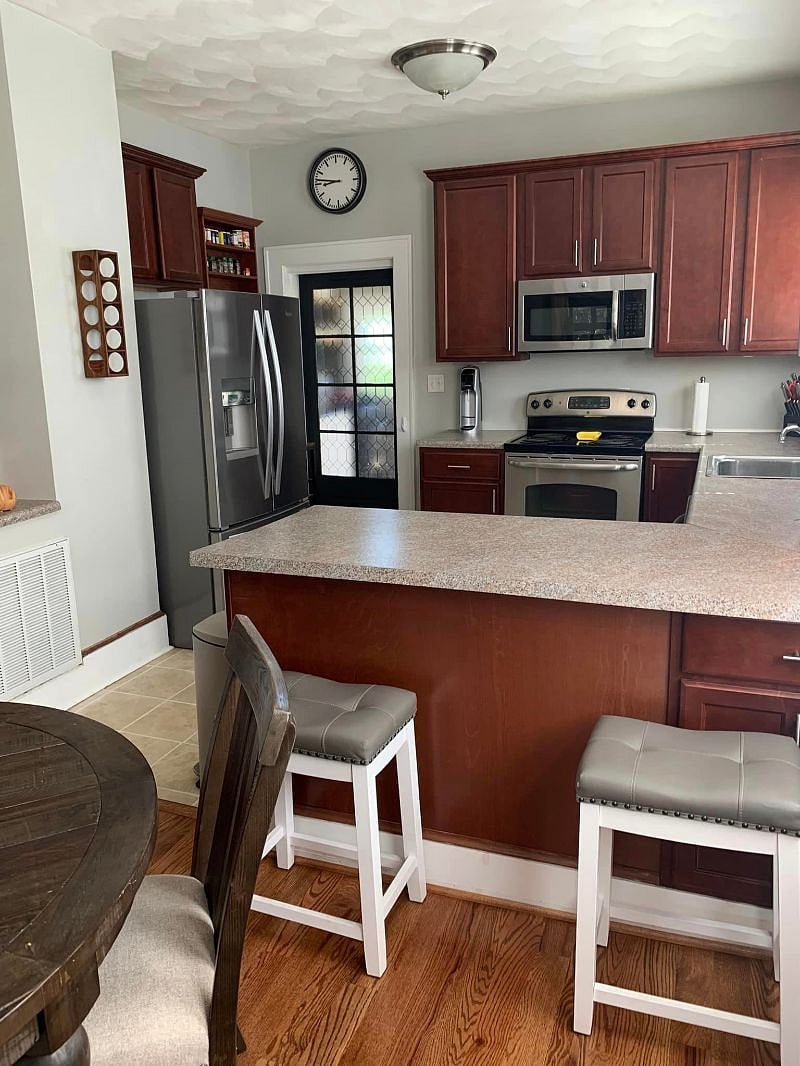 Furnished Finder property 425773_1 photo 7