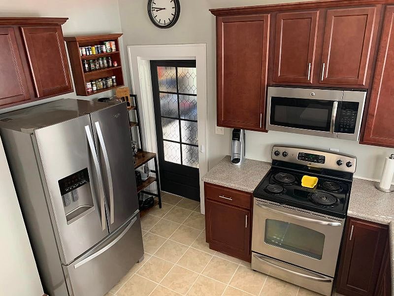 Furnished Finder property 425773_1 photo 6