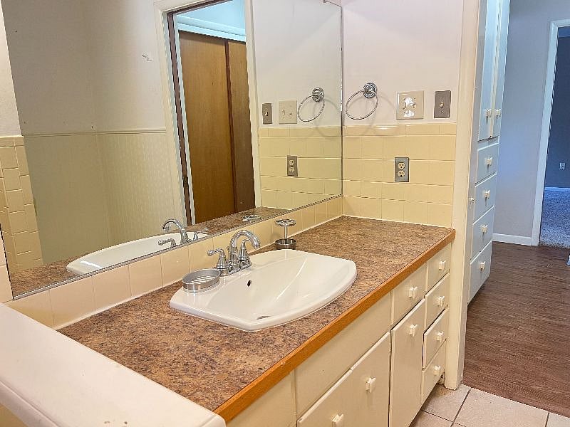 Furnished Finder property 425803_1 photo 13