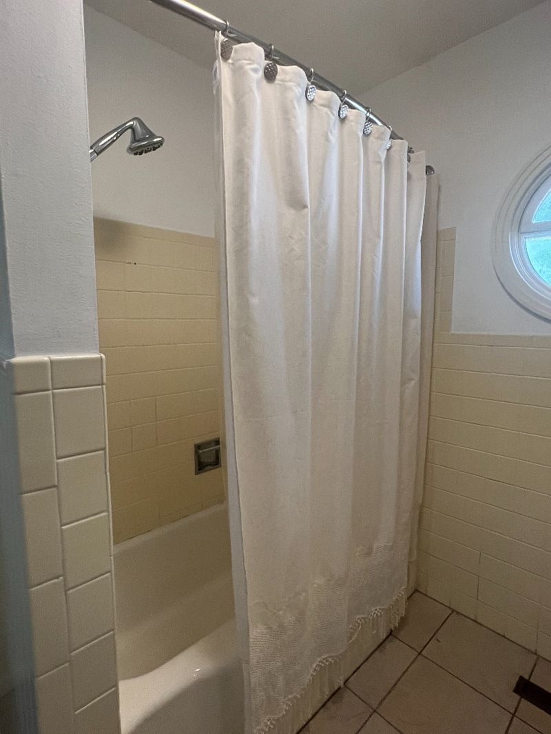 Furnished Finder property 425803_1 photo 17