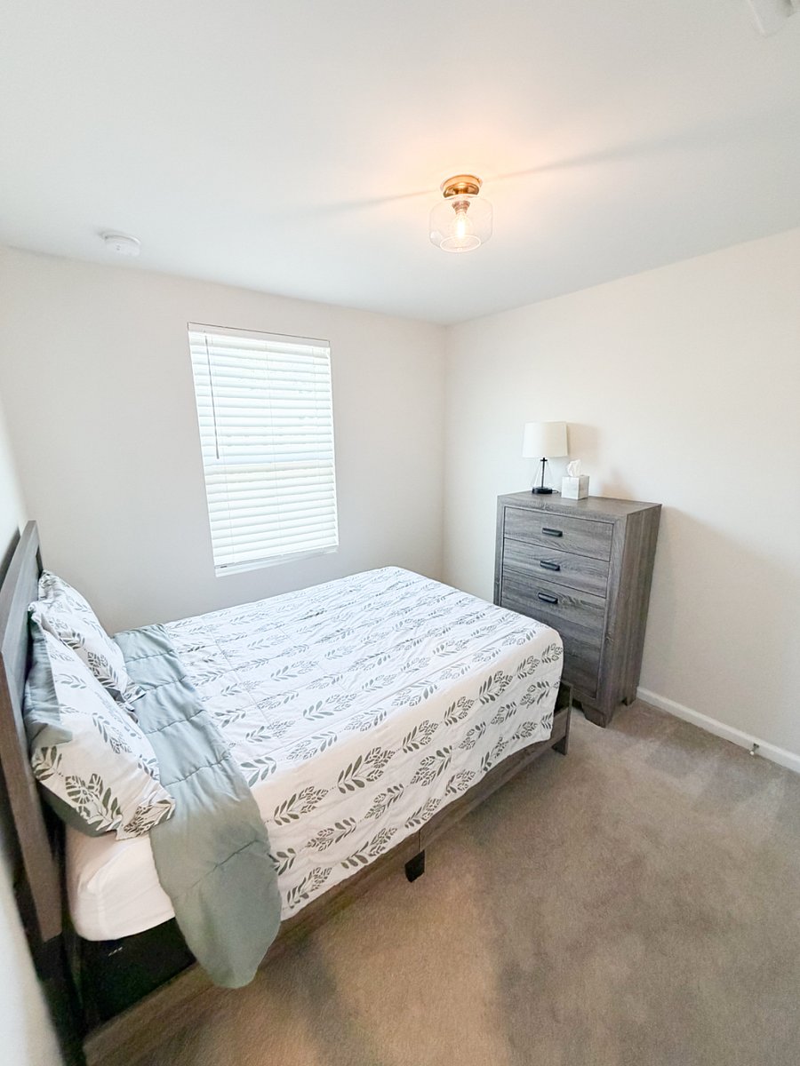 Furnished Finder property 425804_1 photo 6