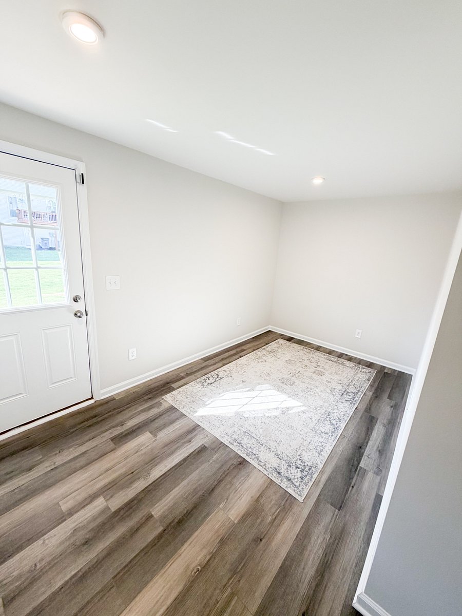 Furnished Finder property 425804_1 photo 14