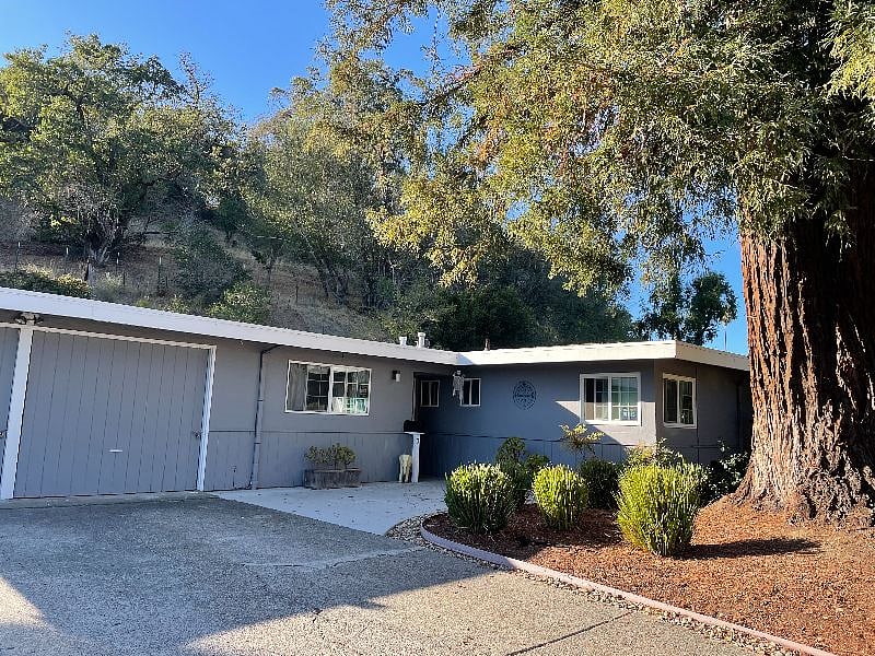 Furnished Finder property 425808_1 photo 11