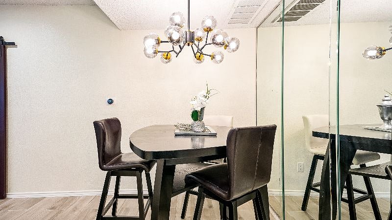 Furnished Finder property 425811_1 photo 9