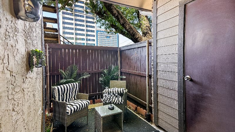 Furnished Finder property 425811_1 photo 13