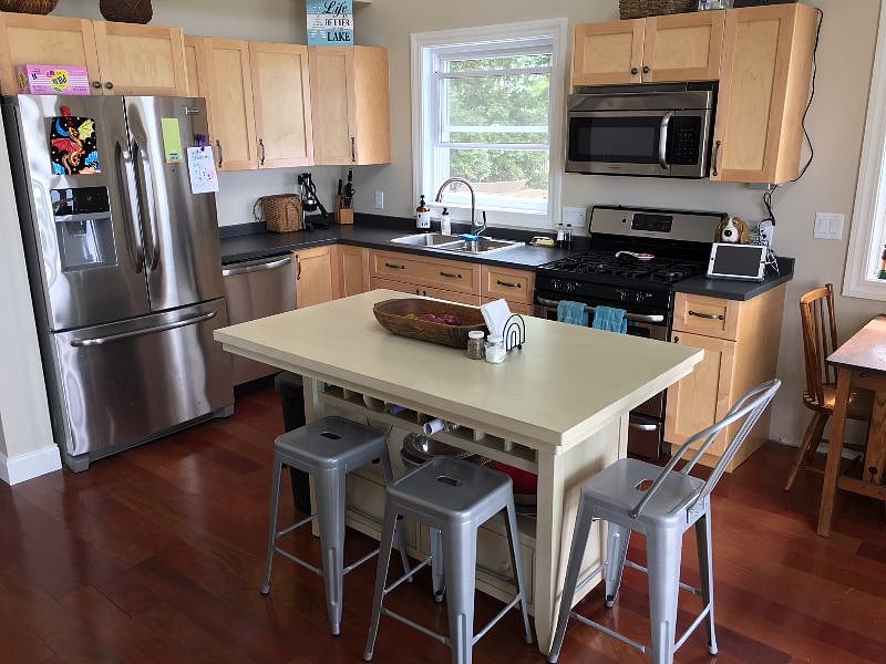 Furnished Finder property 425812_1 photo 9