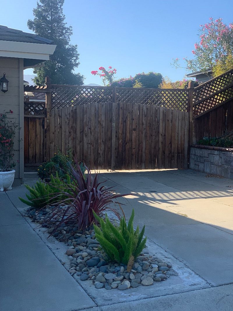 Furnished Finder property 425826_1 photo 12