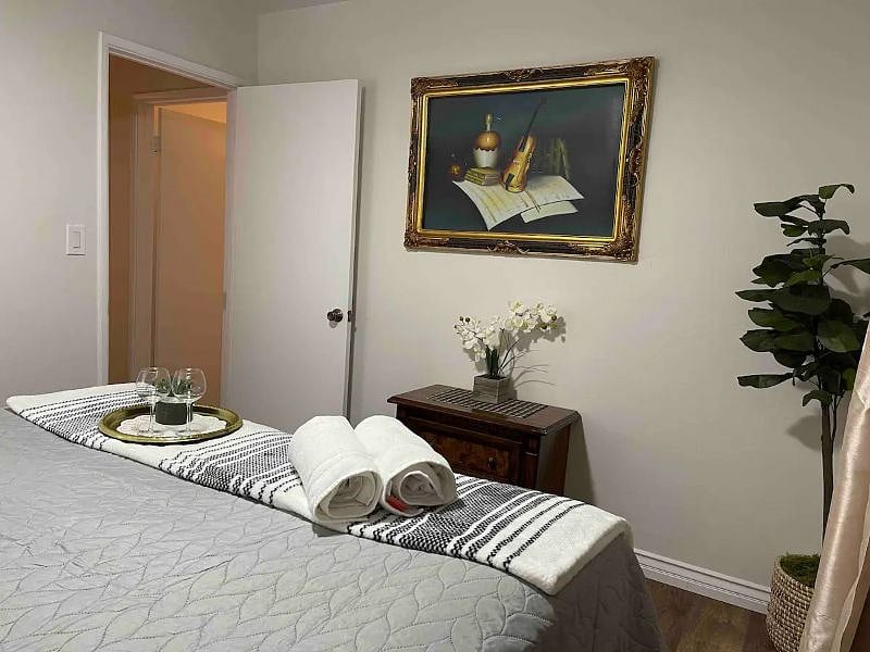 Furnished Finder property 425898_2 photo 14