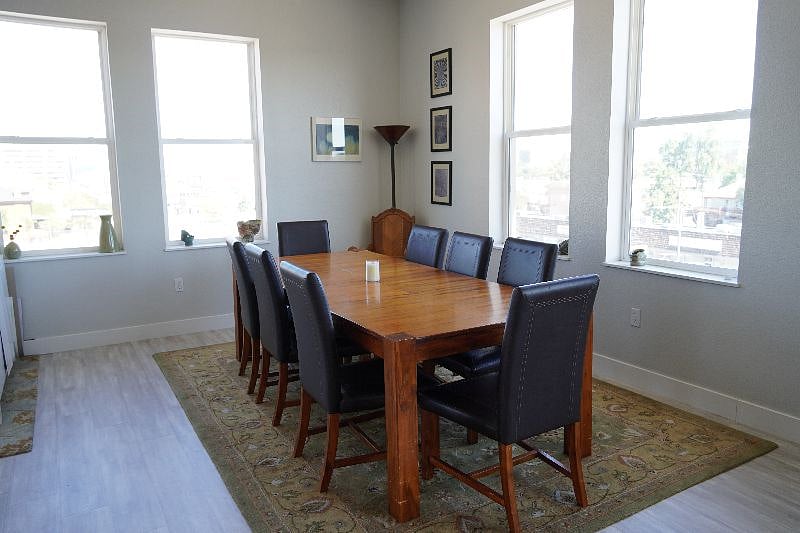 Furnished Finder property 425912_1 photo 6