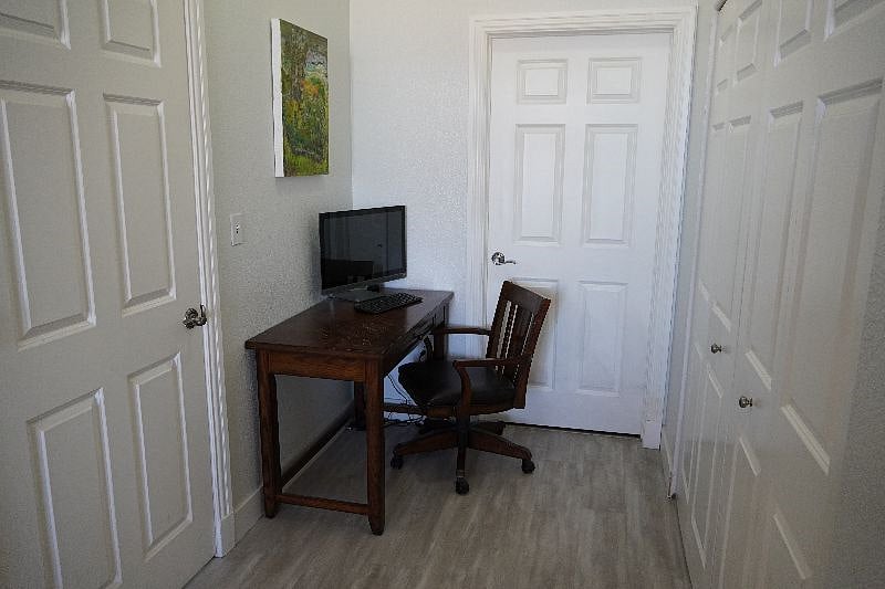 Furnished Finder property 425912_1 photo 9