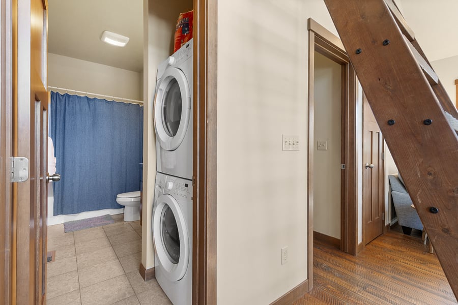 Furnished Finder property 425943_1 photo 11