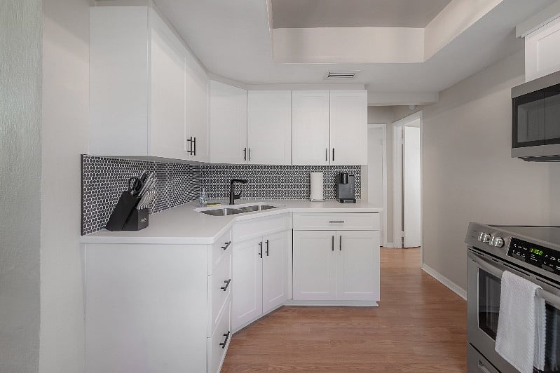 Furnished Finder property 425944_1 photo 8
