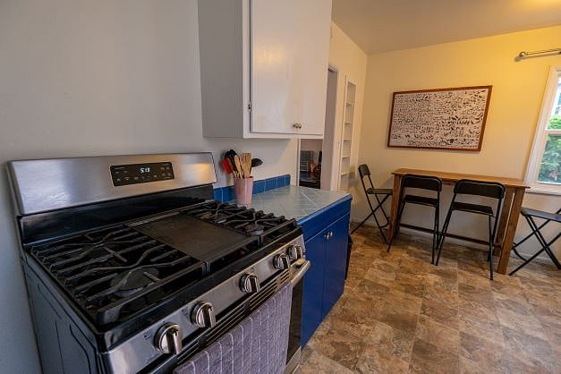 Furnished Finder property 425960_1 photo 24
