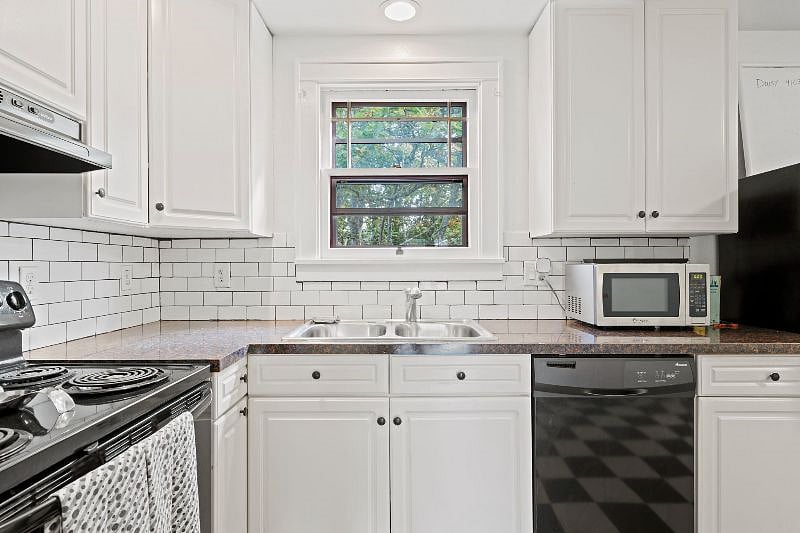 Furnished Finder property 425977_1 photo 13