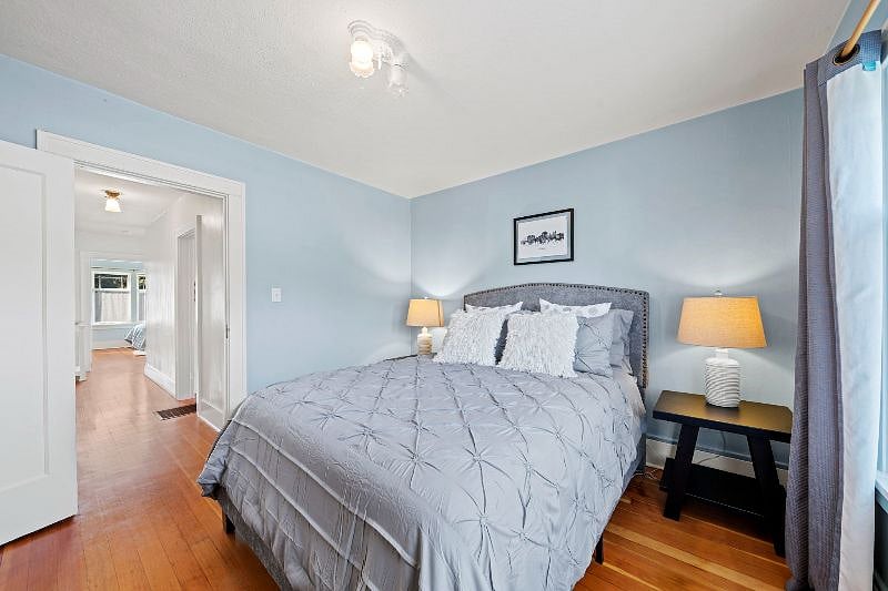 Furnished Finder property 425977_1 photo 17