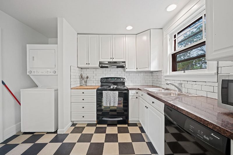 Furnished Finder property 425977_1 photo 18