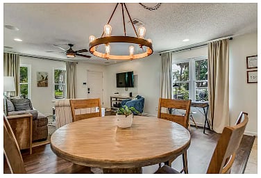 Furnished Finder property 426013_1 photo 7