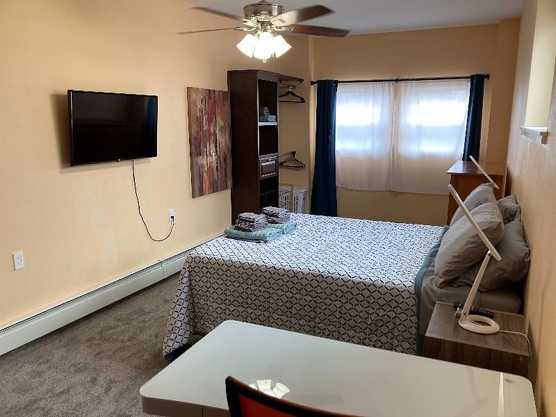 Furnished Finder property 426018_1 photo 7