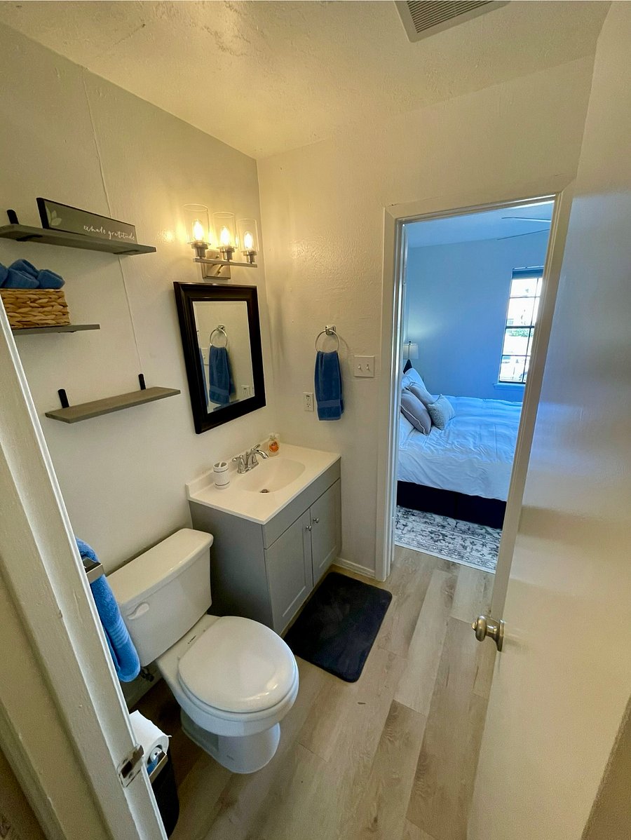 Furnished Finder property 426019_2 photo 9